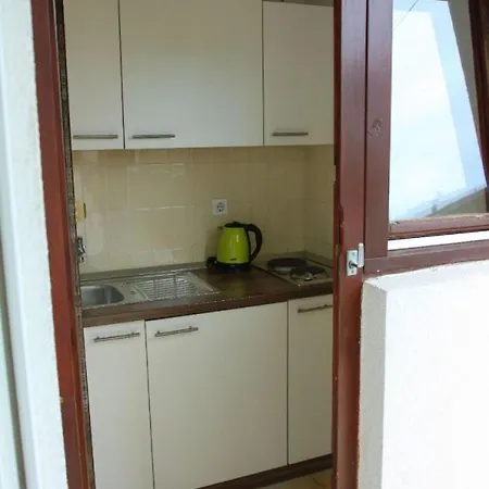 Apartments Zdravko - 150 M From Sandy Beach Duce Exterior photo