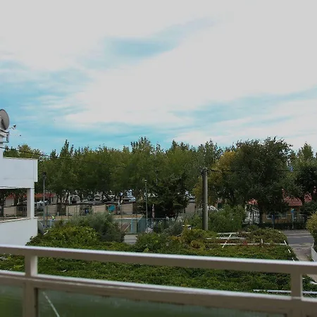Apartments Zdravko - 150 M From Sandy Beach Duce Exterior photo